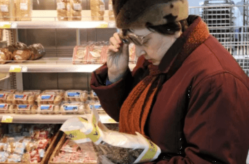 Unrest is knocking at the door: Russia is introducing food rationing.