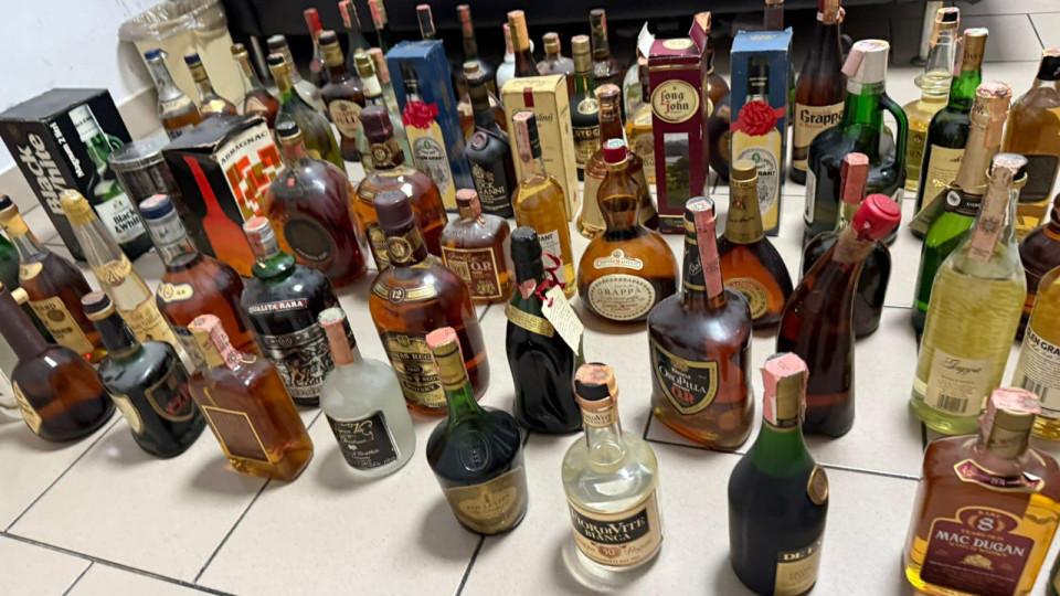 A 21-year-old man was caught smuggling elite alcohol worth one million hryvnias into Ukraine. Check out the photos.