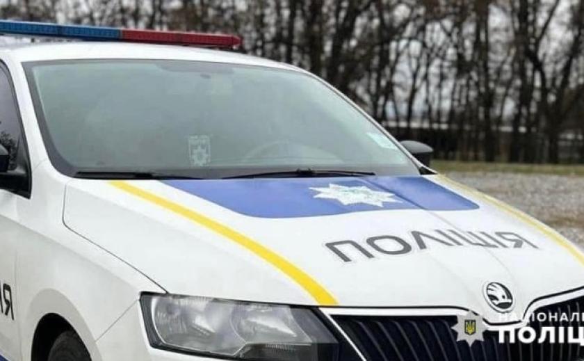 Dnipro police have accused a man of theft from a store.