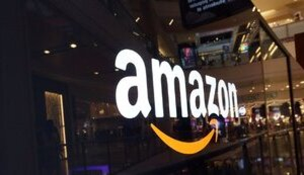 Роскомнагляд заявив про блокування сервісів Amazon після того, як компанія сама пішла з Росії